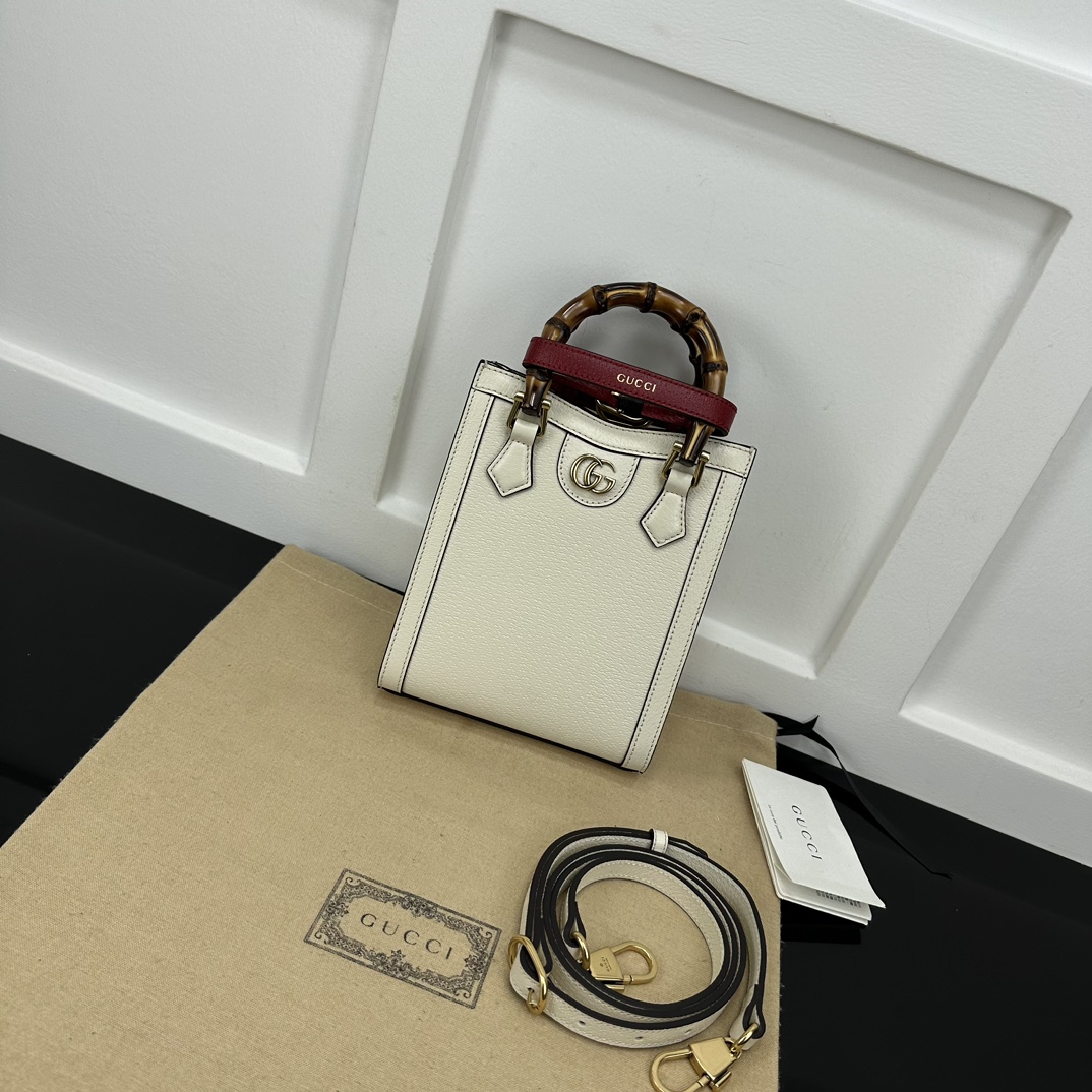 Gucci Satchel Bags